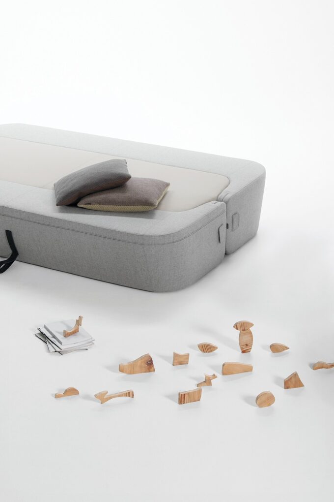 revolve sofabed - Image 2