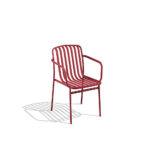 kano chair with armrests